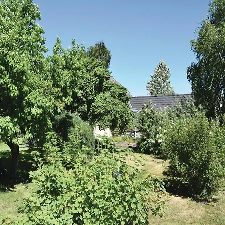 Three-bedroom Holiday In Tranekar * Stoense